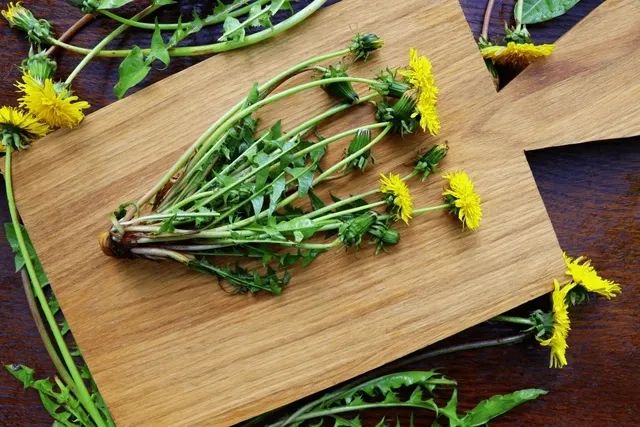 补硒可以用开水冲泡(补硒的水)-硒宝网