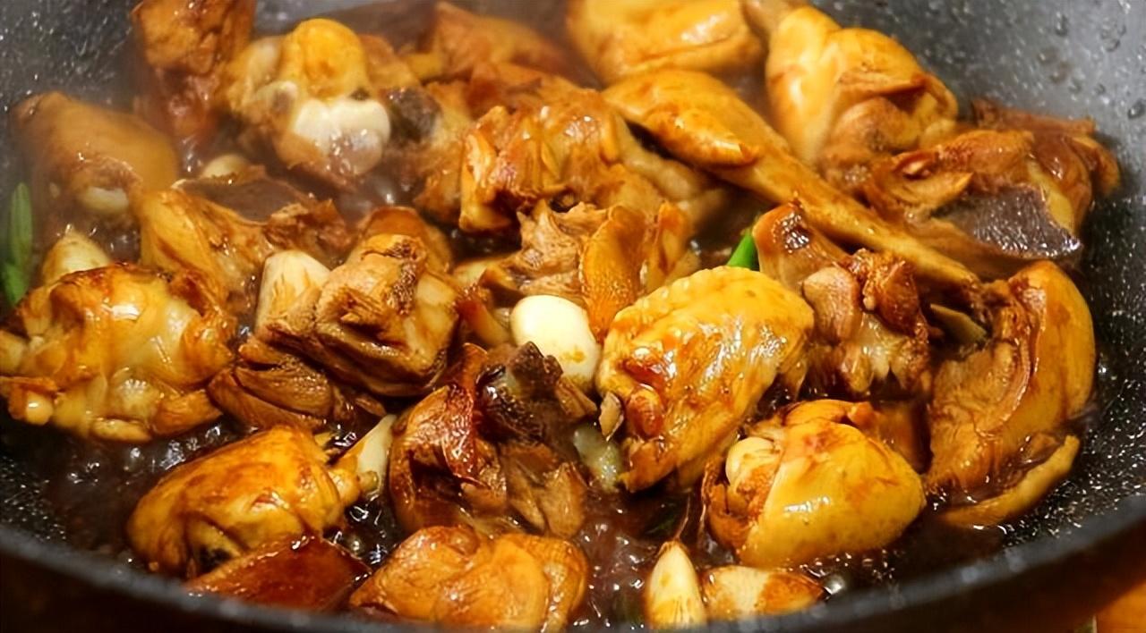 女性补硒会晚绝经吗(绝经后补充雌激素会来月经吗)-硒宝网