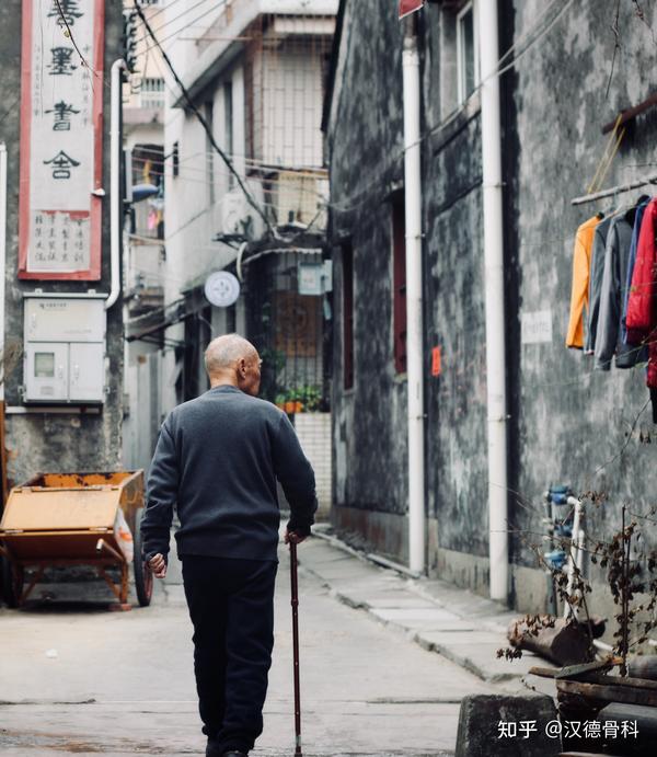 骨质疏松补硒有用吗（硒与骨质疏松）-硒宝网