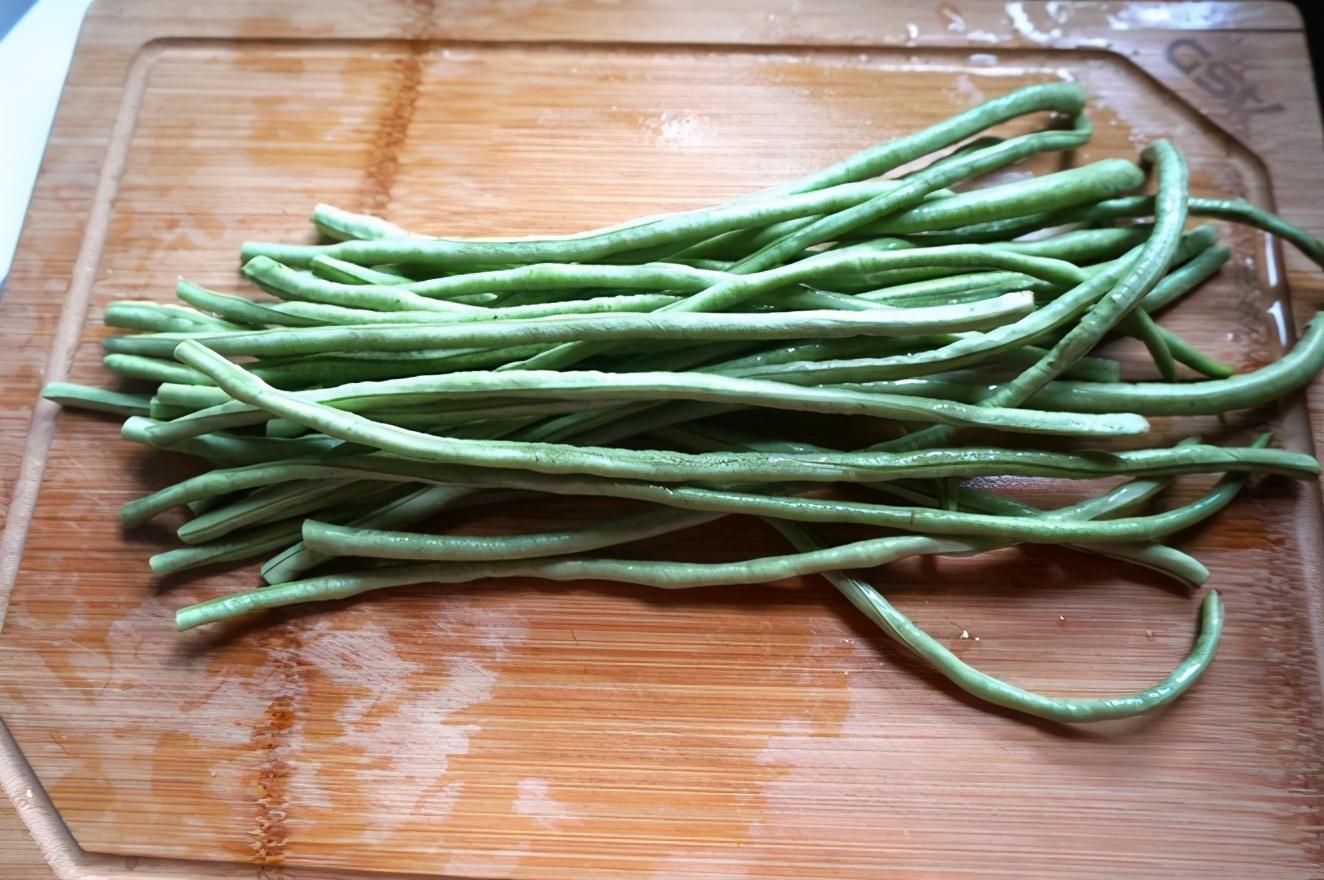 一岁补钙吃什么（补钙吃什么钙片最好）-硒宝网