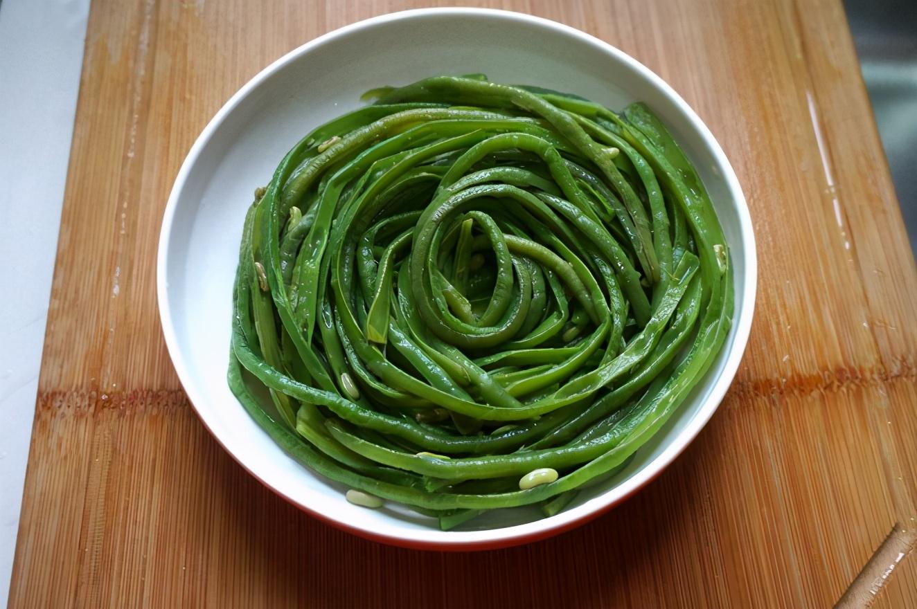 一岁补钙吃什么（补钙吃什么钙片最好）-硒宝网