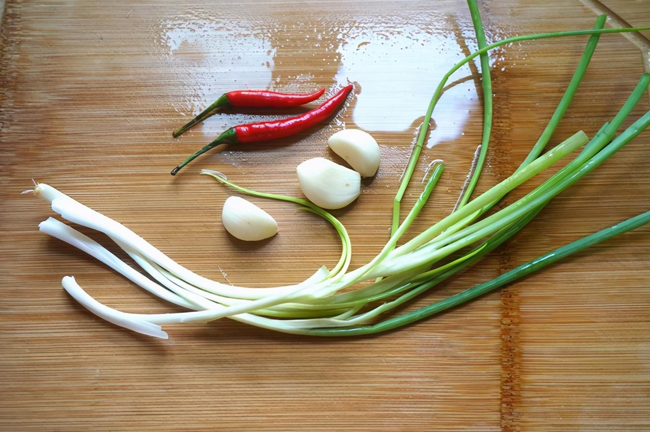 一岁补钙吃什么（补钙吃什么钙片最好）-硒宝网