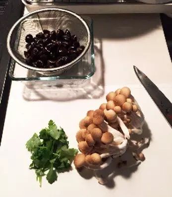 补铁的菜(什么菜补铁)-硒宝网