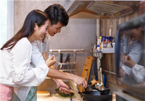 男士备孕补硒量多少（男士补量备孕硒多少）-硒宝网