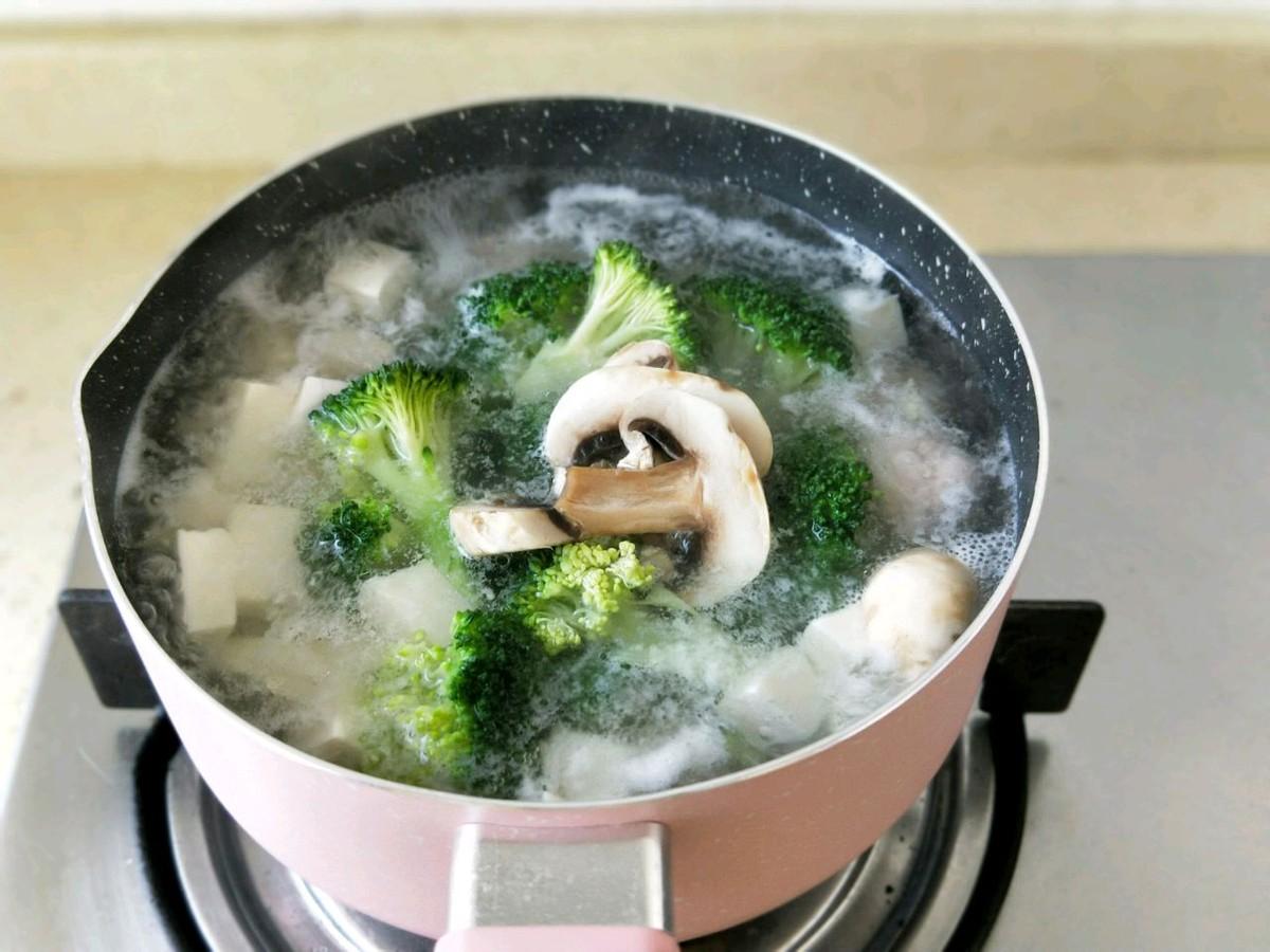 夏天吃什么菜补硒快(补硒吃什么菜)-硒宝网