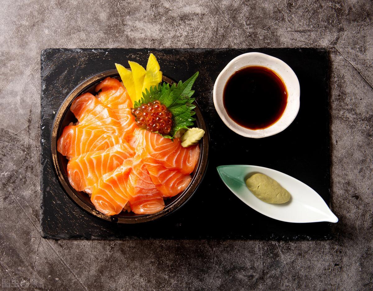 晒太阳补铁吗(晒太阳补铁还是补钙)-硒宝网