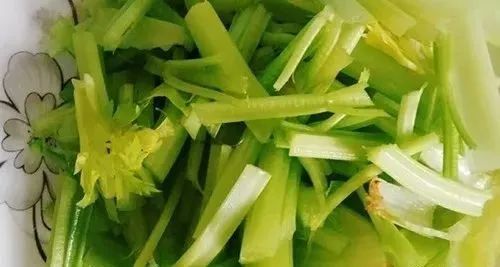 吃胡萝卜可以补硒吗(硒和p胡萝卜素什么时候吃好)-硒宝网