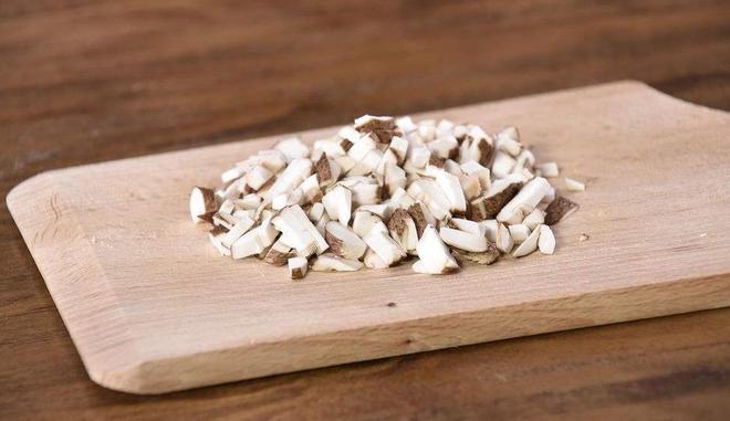 蛋黄补钙吗(蛋黄补钙还是蛋白补钙)-硒宝网