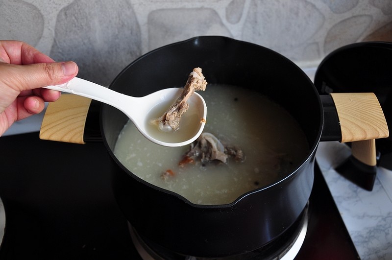 牛骨头补钙吗（喝牛骨头汤补钙）-硒宝网