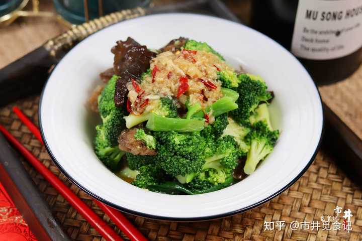 锌元素含量高的食物（锌含量食物元素高怎么办）-硒宝网