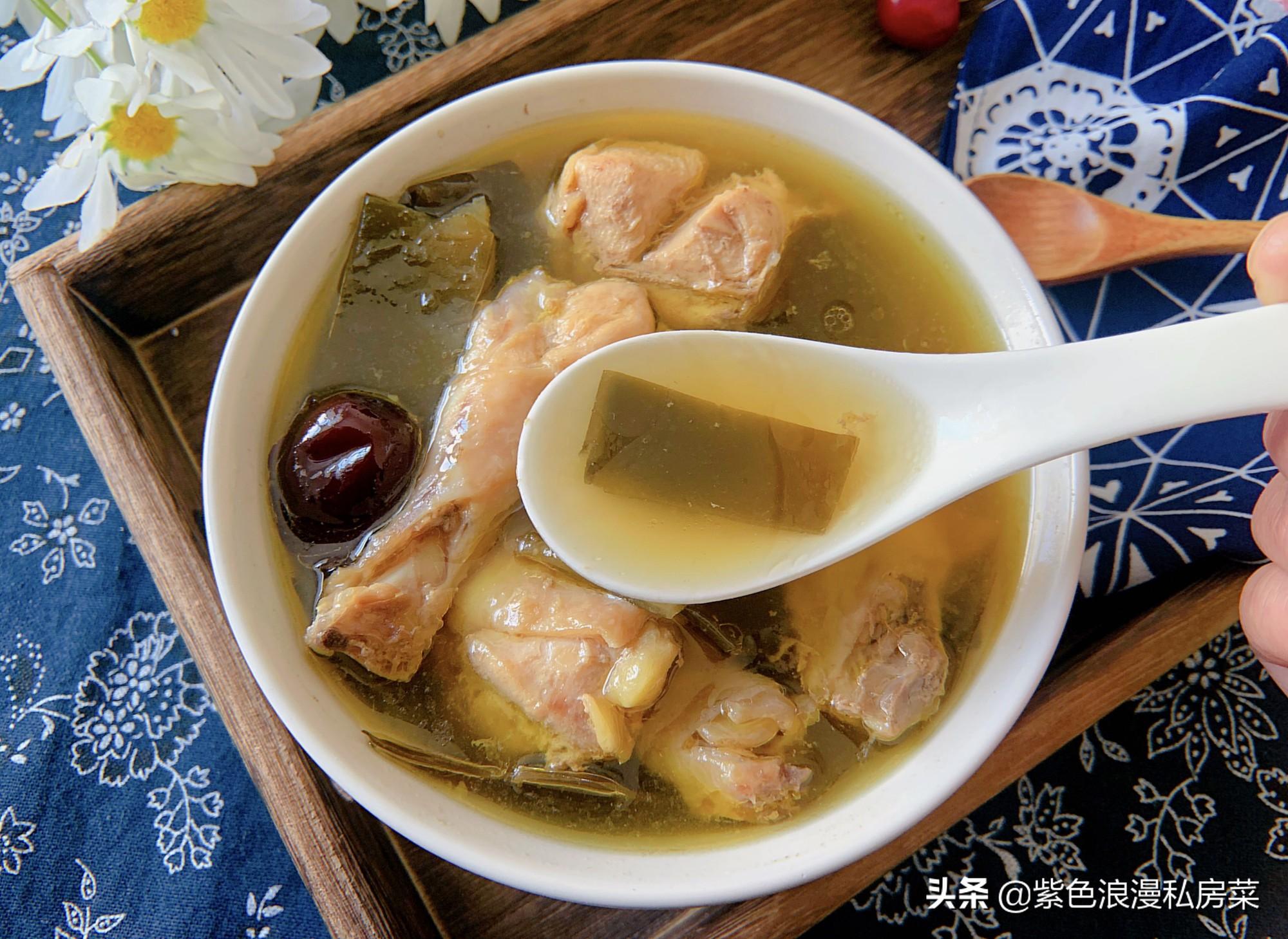 鸡汤补钙吗(鸡汤补钙还是排骨汤补钙)-硒宝网