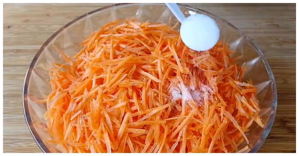 胡萝卜补钙吗（胡萝卜素补钙）-硒宝网