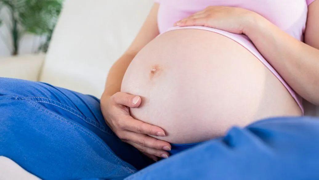 钙铁锌是微量元素吗(钙锌微量铁元素是什么意思)-硒宝网