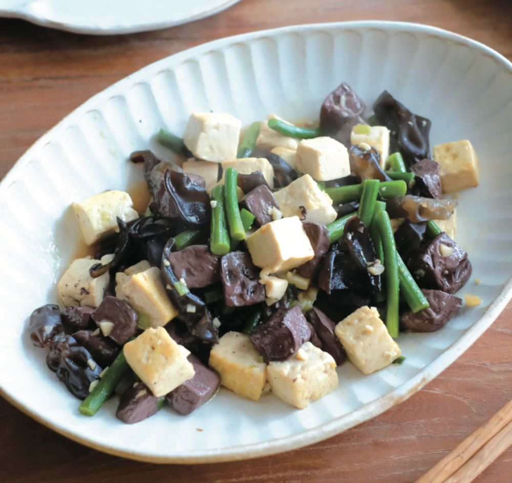 茄子补铁（茄子补铁补血吗怎么吃）-硒宝网