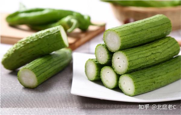 高尿酸能补硒吗女性（尿酸高吃硒行吗）-硒宝网