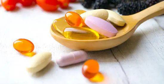 补硒后维生素C增加（维生素c硒片吃了对身体好吗）-硒宝网