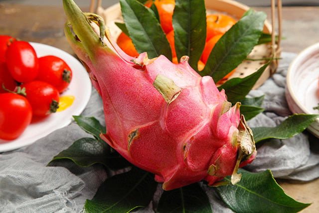 补铁补血的水果(补血水果补铁效果好吗)-硒宝网