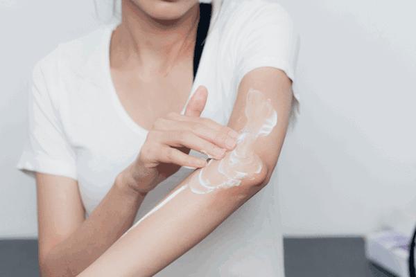 更年期为什么要补硒（更年期要补硒吗）-硒宝网