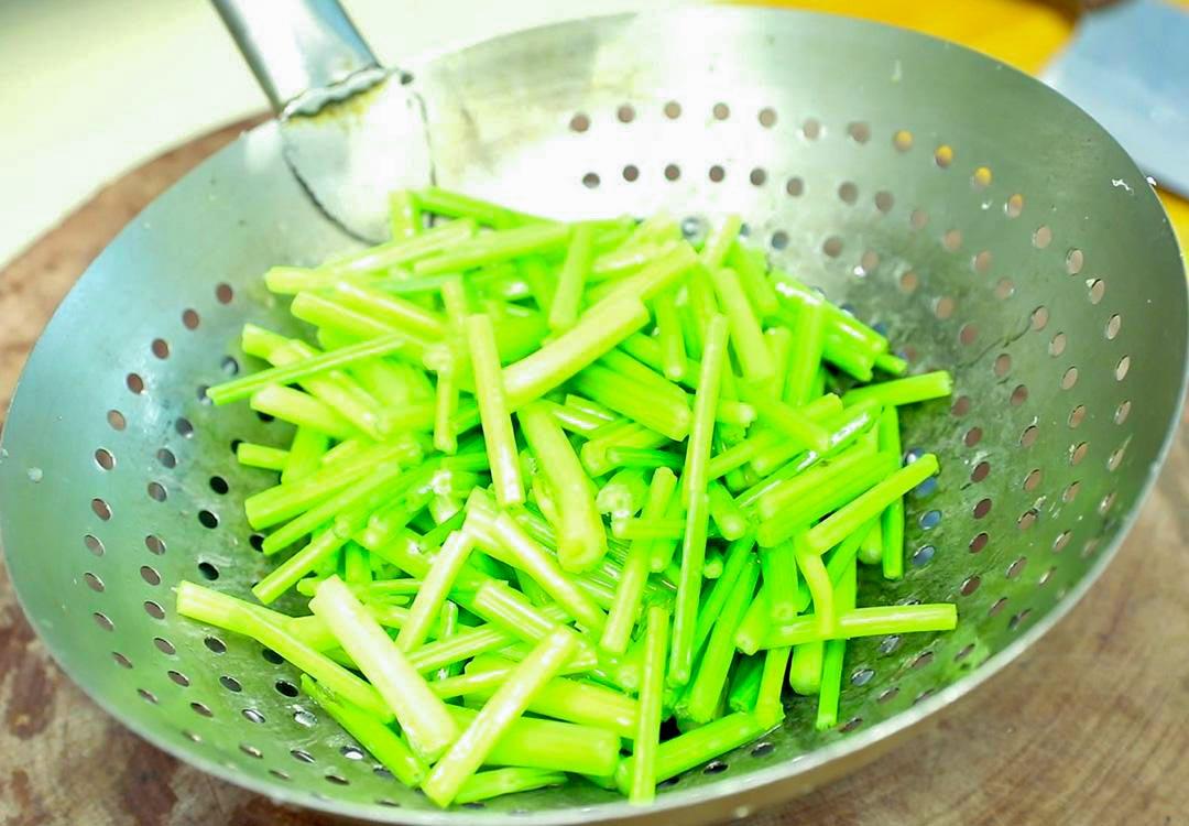 吃啥补硒食物比较好（补食物吃好比较硒含量高吗）-硒宝网