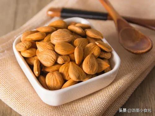 什么东西补钙最好中老年(补钙中老年人)-硒宝网