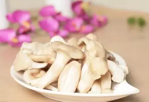 软骨病补硒有好处吗(补充软骨素有用吗)-硒宝网