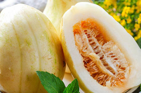 孕妇补钙(孕妇补钙一天多少毫克)-硒宝网