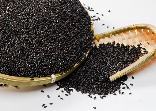 骨头汤补钙吗是真的吗（骨头汤补钙是真是假）-硒宝网