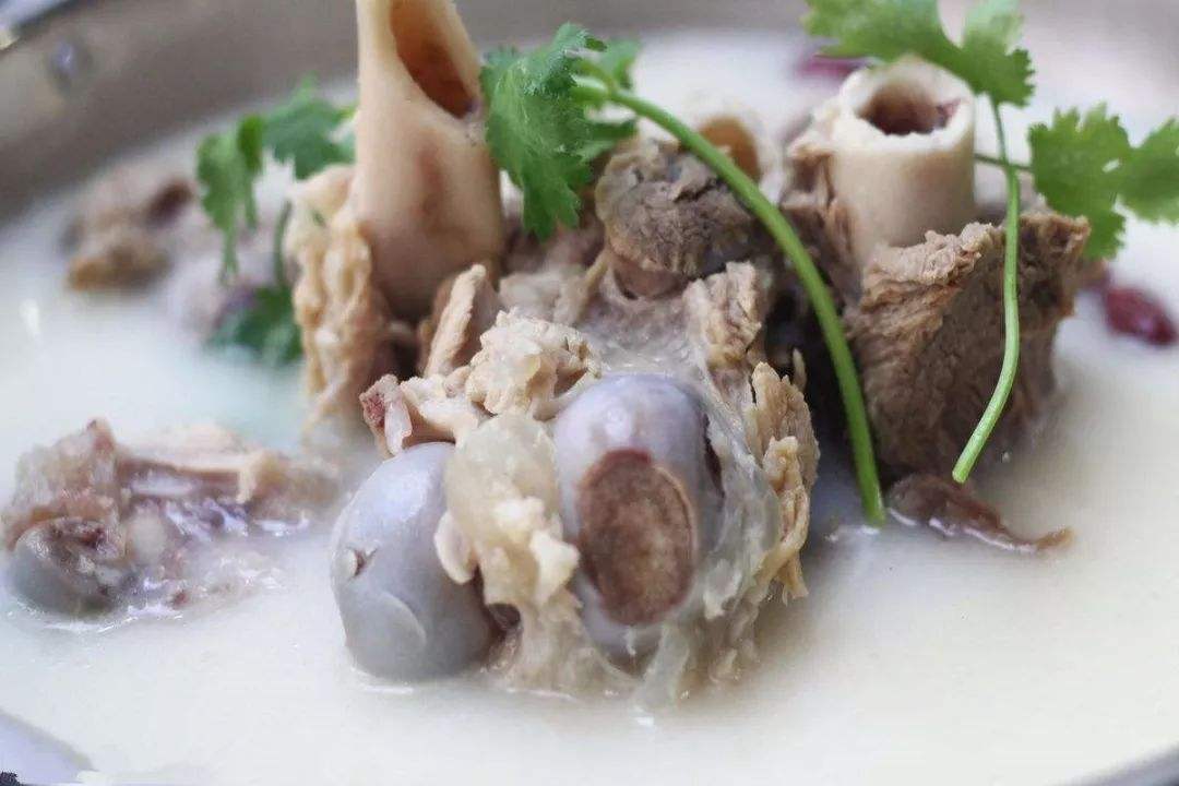 老年人吃什么补钙效果好（老好人补钙什么好）-硒宝网