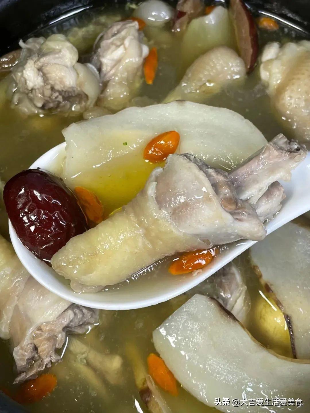 补硒的可以吃两粒吗（补硒期间可以喝酒吗）-硒宝网