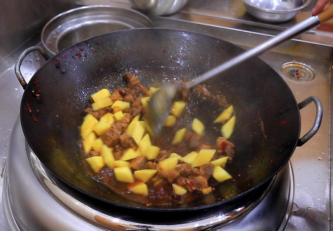 什么食物补锌(食物补锌的最佳选择是)-硒宝网