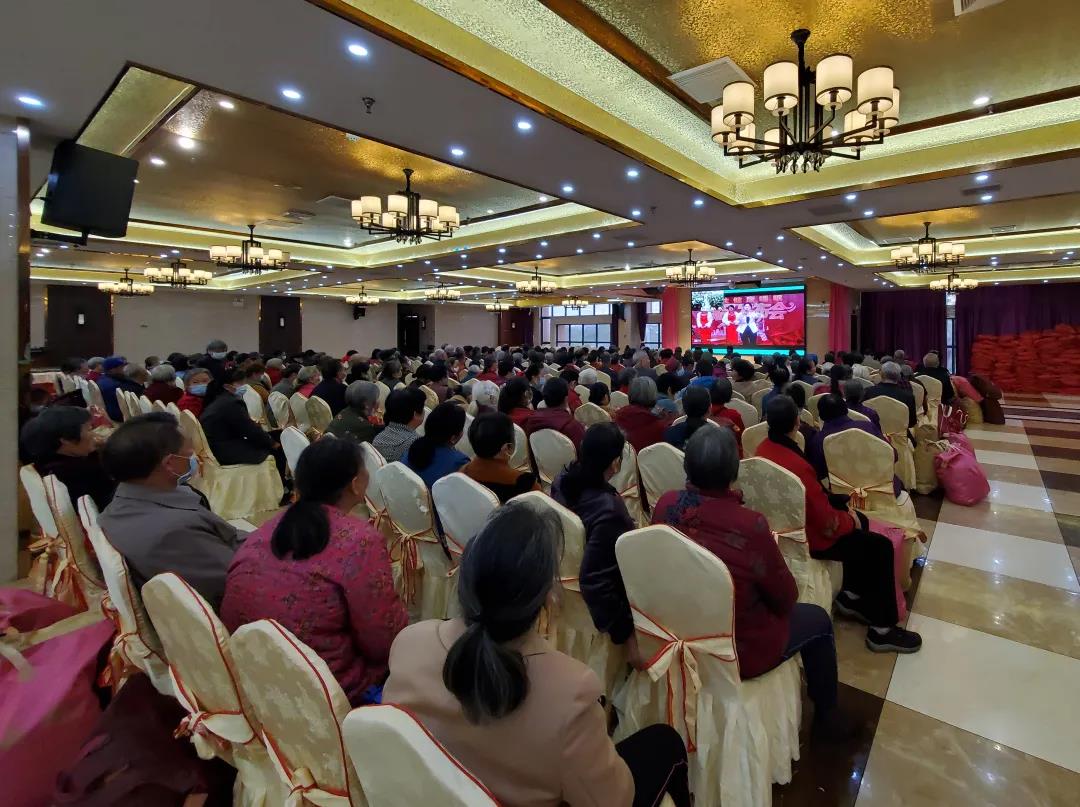 老年人一天补硒多少（老年人硒摄入量）-硒宝网