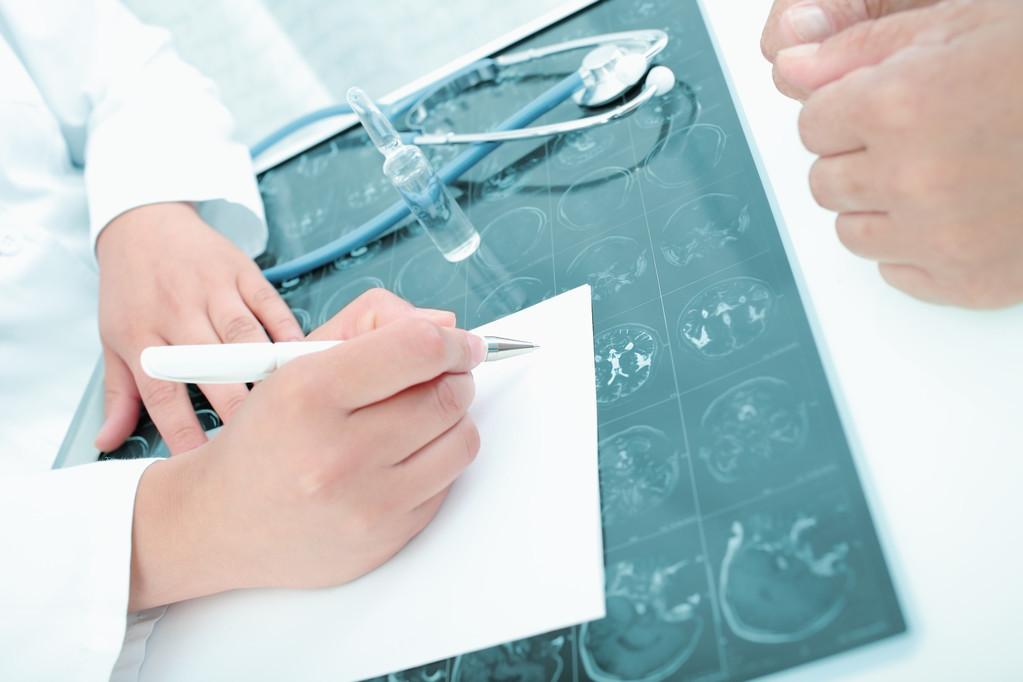 补硒要和维E一起吗(补硒要配合维生素e吗)-硒宝网