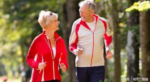 吃鱼骨头能补钙吗（吃鱼骨补钙能吸收吗）-硒宝网