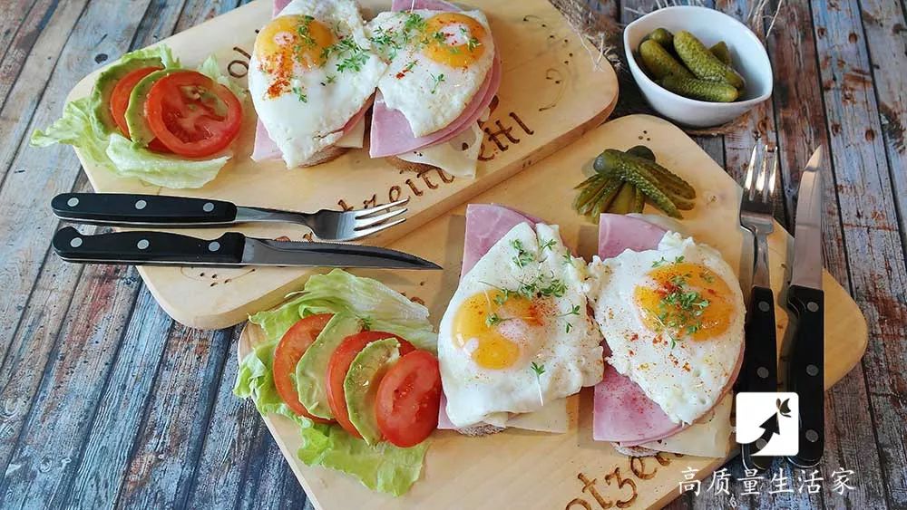 一天两个鸡蛋补硒吗（鸡蛋补一天硒多少克）-硒宝网