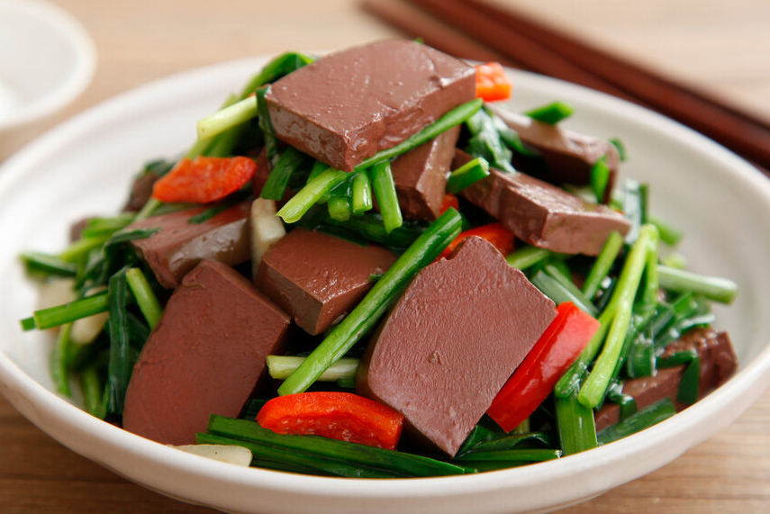 女人补铁吃什么好（补铁女人吃什么）-硒宝网