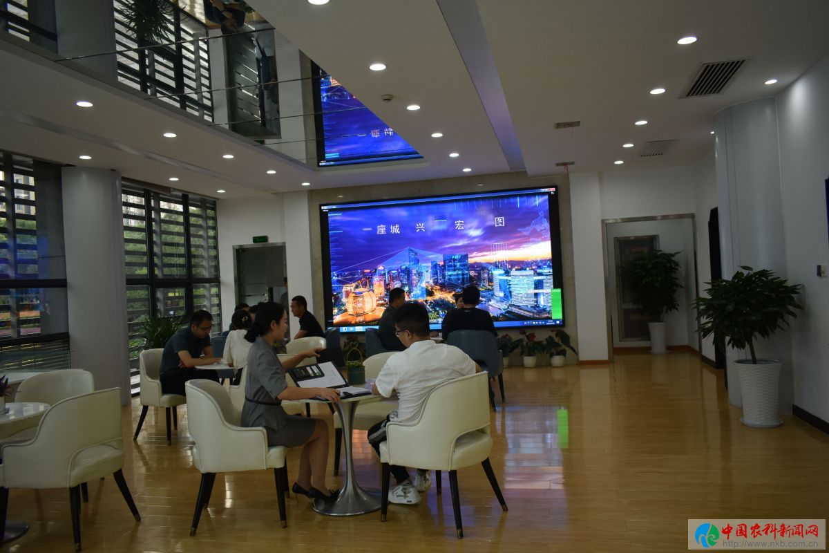 安康富硒农产品市?。ò部凳懈晃费蟹⒅行模?硒宝网