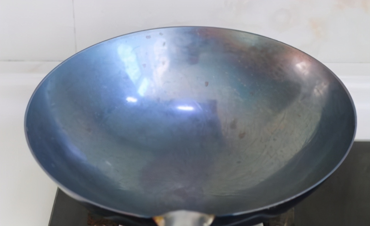 铁锅做饭能补铁吗（做饭能铁锅补铁吗为什么）-硒宝网