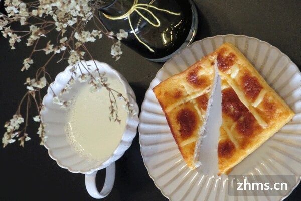 补钙牛奶好还是酸奶好（好酸奶牛奶补钙怎么样）-硒宝网