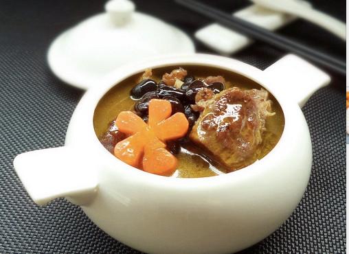 孕妇可以补铁吗（孕妇补铁可以一直吃吗）-硒宝网