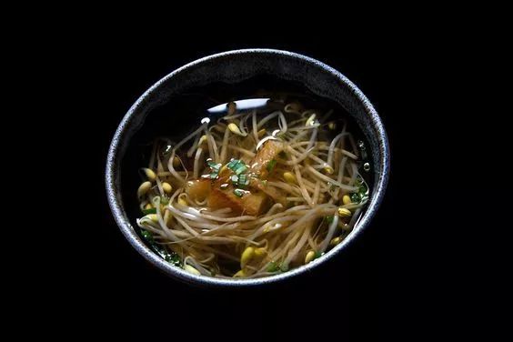 喝排骨汤补钙吗(排骨煲汤补钙吗)-硒宝网