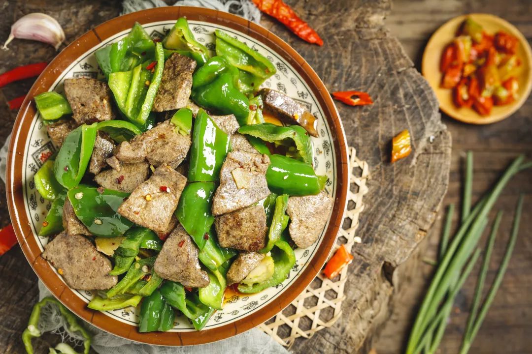 什么能补铁（能补铁的蔬菜和水果）-硒宝网