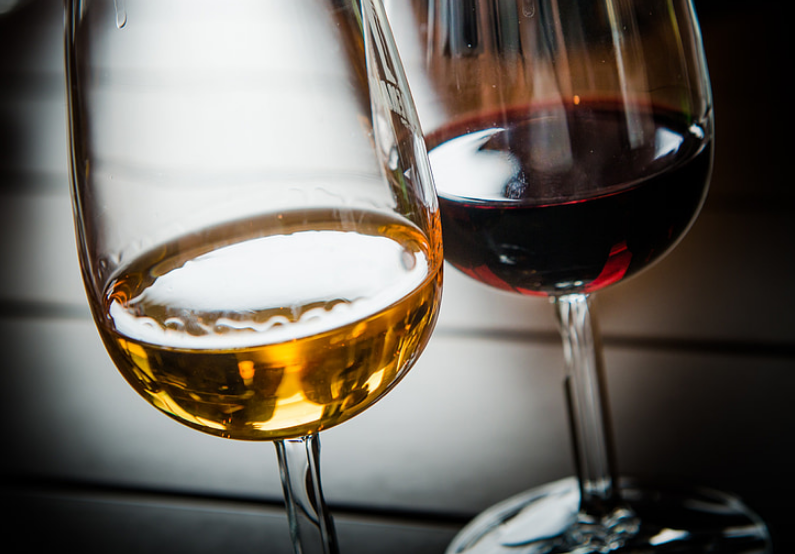 牛奶什么时候喝补钙效果好(喝牛奶补充钙)-硒宝网