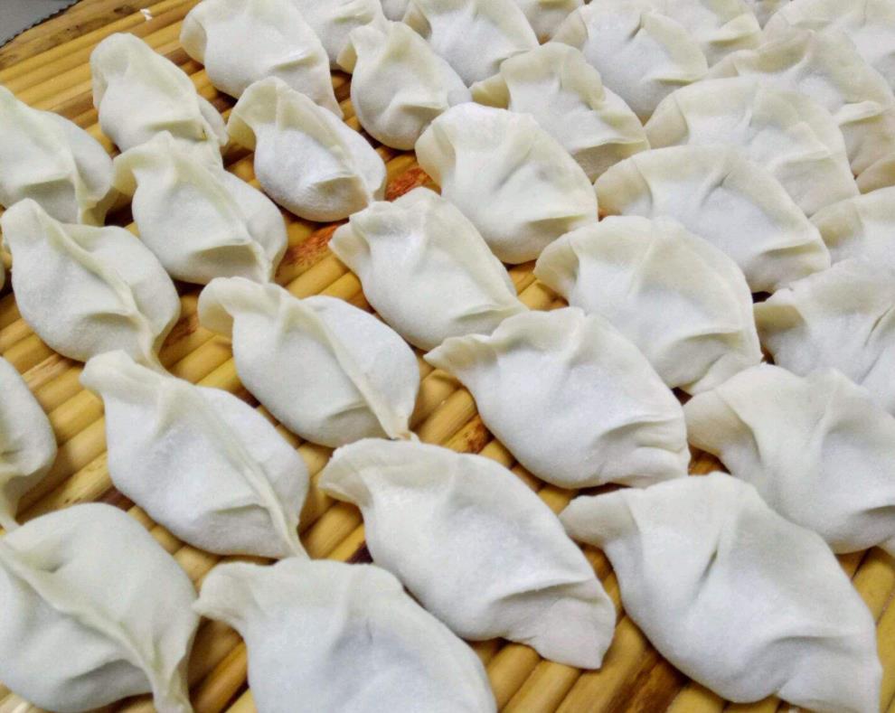 钙片和牛奶哪个补钙好(牛奶补钙钙片好吗)-硒宝网