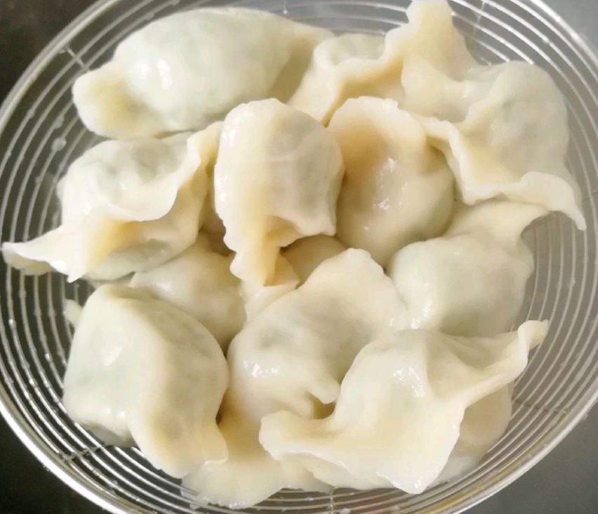 钙片和牛奶哪个补钙好(牛奶补钙钙片好吗)-硒宝网