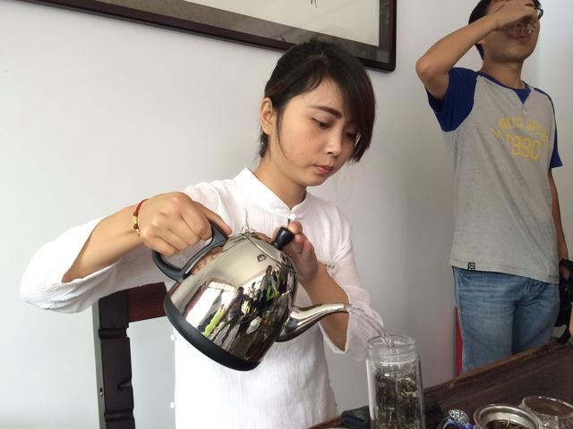 安康紫阳富硒茶诗句（安康紫阳富硒茶价格）-硒宝网