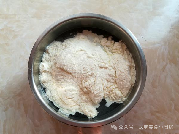 补钙喝什么牛奶(喝牛奶能补钙是真的假的)-硒宝网