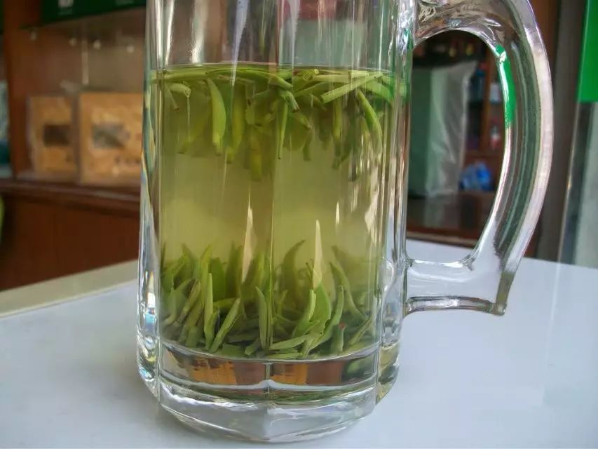 牯牛降富硒野茶耐泡（富硒野茶多少钱一斤）-硒宝网