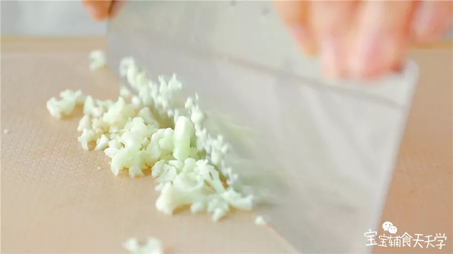 补铁的蔬菜有哪些（吃蔬菜补铁吗）-硒宝网