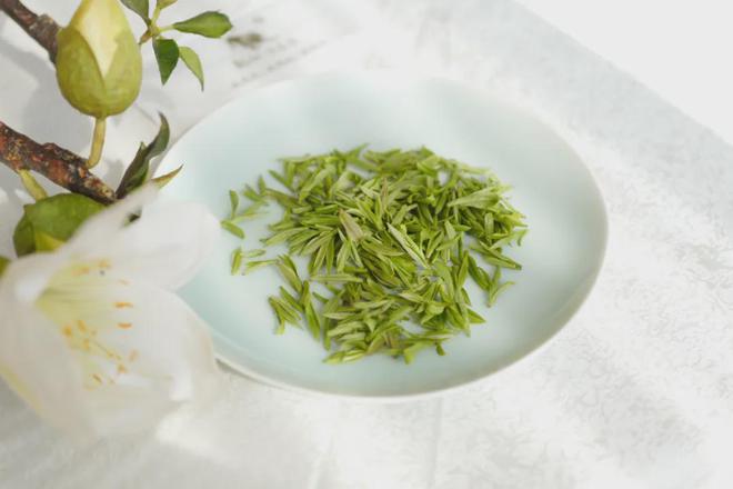 茶香醉人紫阳富硒茶(紫阳富硒绿茶价格)-硒宝网