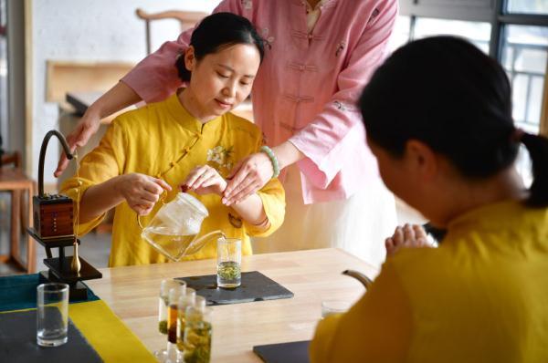 茶香满屋紫阳富硒茶(紫阳富硒茶有机茶)-硒宝网